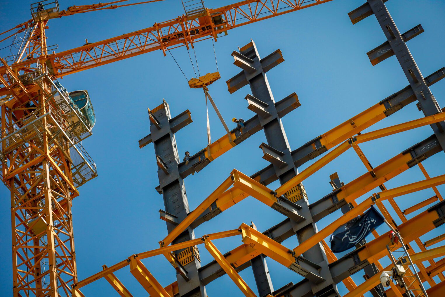 Certified Steel Erection Contractor in Saudi Arabia