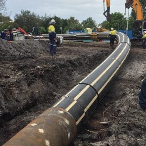 Pipeline-Drillers-HDD-heavyweights-install-large-diameter-HDPE-under-waterway-3-e1500959187242